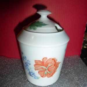 Limoge Ceraline Slotted Jar with Lid